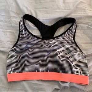 Old navy sports bra